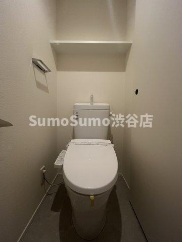 GrandStory用賀Ⅱのトイレ|落ち着いた色調のトイレです