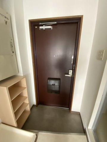 フレール奥須磨の玄関