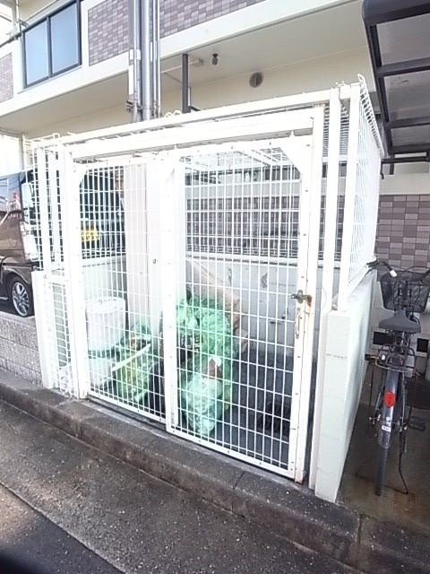 フリーデ立花の外観