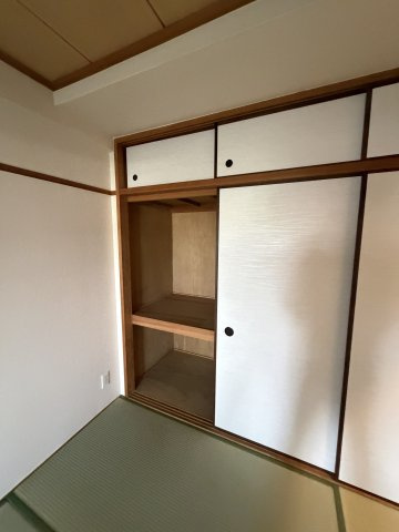 高倉山ハイツの収納