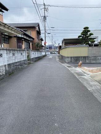 庄内町5丁目　売土地の前面道路含む現地写真
