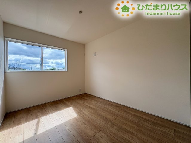 深谷市東方町　第5　新築一戸建て　リーブルガーデン　01の子供部屋