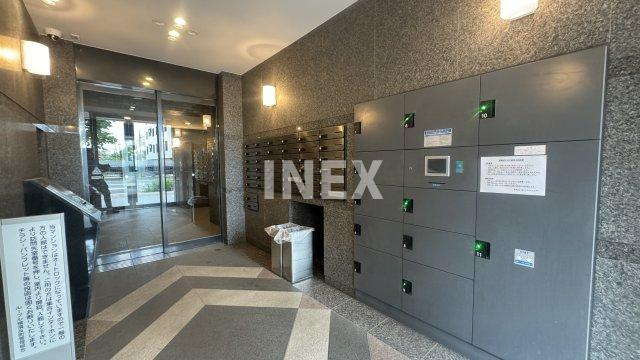 横浜市神奈川区広台太田町の賃貸マンションのロビー