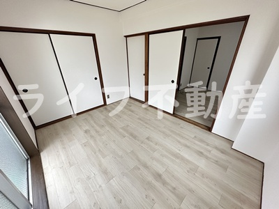 荒木マンションの洋室|個人の部屋や寝室として使える洋室です