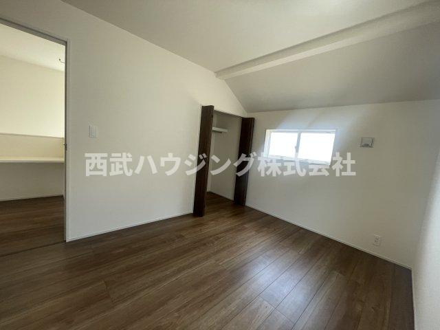 【仲介手数料無料】所沢市東狭山ケ丘全７棟１号棟　所沢市の新築なら西武ハウジングの洋室