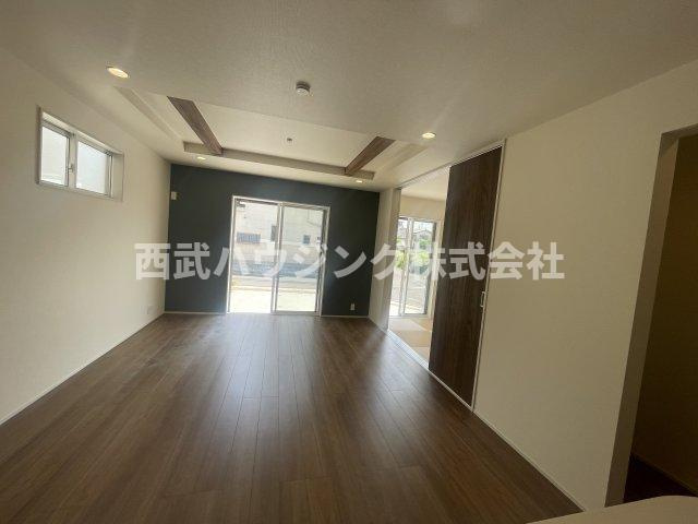 【仲介手数料無料】所沢市東狭山ケ丘全７棟１号棟　所沢市の新築なら西武ハウジングの居間・リビング