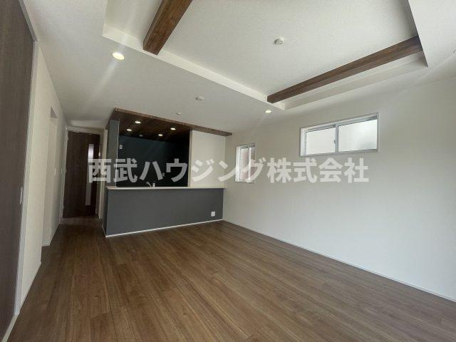 【仲介手数料無料】所沢市東狭山ケ丘全７棟１号棟　所沢市の新築なら西武ハウジングの居間・リビング