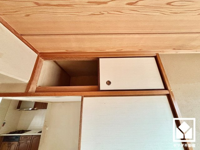 向島ニュータウン第三街区A棟の収納