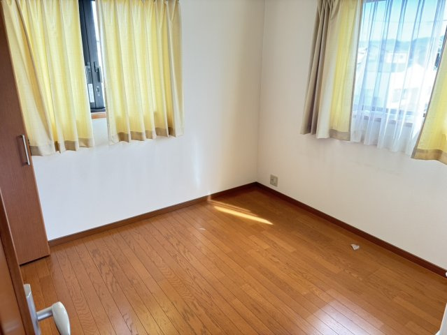 藤枝市　田中３丁目　中古住宅　5LDKのその他