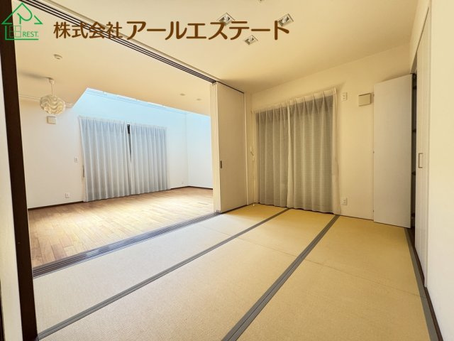 加古川市加古川町稲屋　　　中古戸建の和室