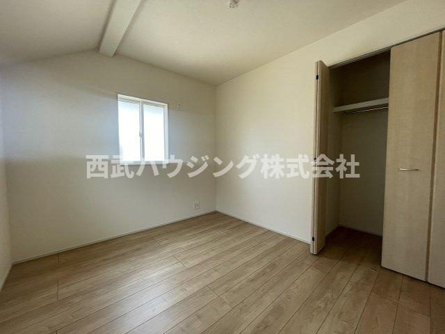 【仲介手数料無料】所沢市東狭山ケ丘全７棟２号棟　所沢市の新築なら西武ハウジングの洋室