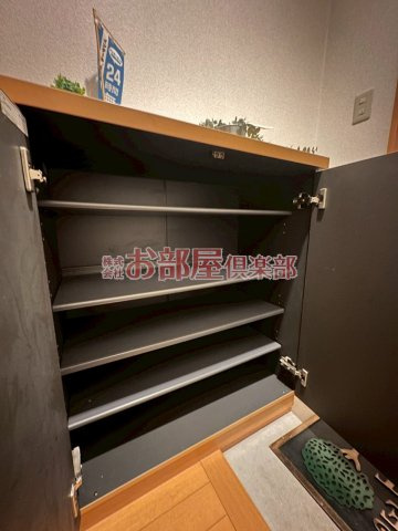 ラ・ポールメゾン北野Bの収納|収納豊富です