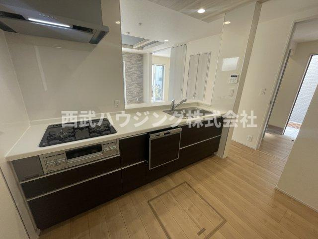 【仲介手数料無料】所沢市東狭山ケ丘全７棟３号棟　所沢市の新築なら西武ハウジングのキッチン