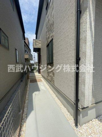 【仲介手数料無料】所沢市東狭山ケ丘全７棟３号棟　所沢市の新築なら西武ハウジングの玄関