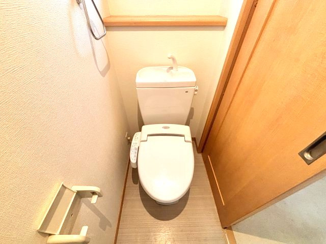 アクロス芦屋西アパートメントⅡのトイレ