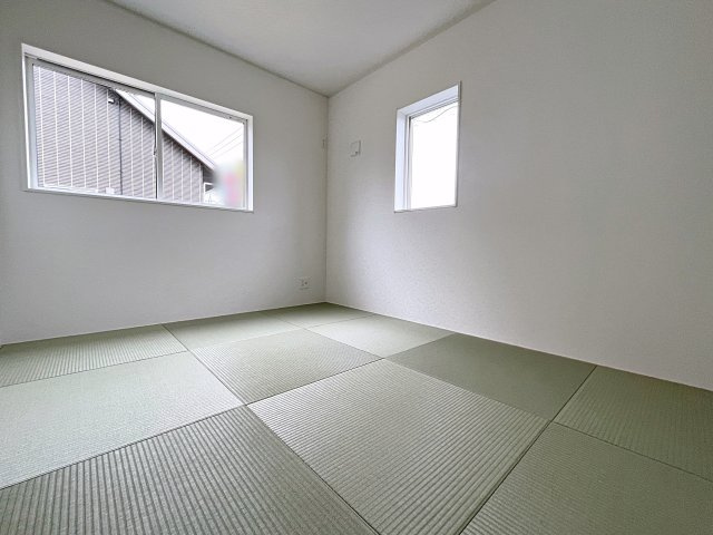 新築戸建・新築建売　二本松市油井第6　油井小・安達中の和室|2面採光でたっぷりと日差しが入り明るいお部屋です！