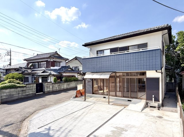 【中古戸建】前橋市下細井町の外観|■外観|シンプルで洗練されたデザインは住まう人の色に染まり、個性を映し出します♪本日見学可能(*＾＾*)
