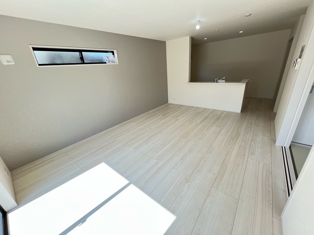 大平町西水代　新築戸建20-1の居間・リビング