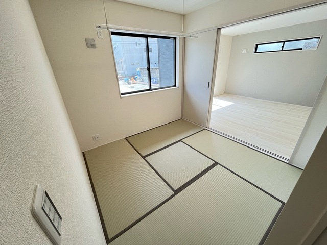 大平町西水代　新築戸建20-1の和室