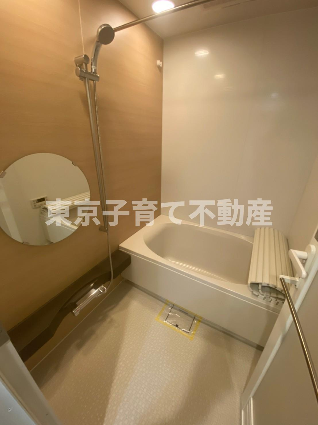 コンフォリア文京春日の浴室