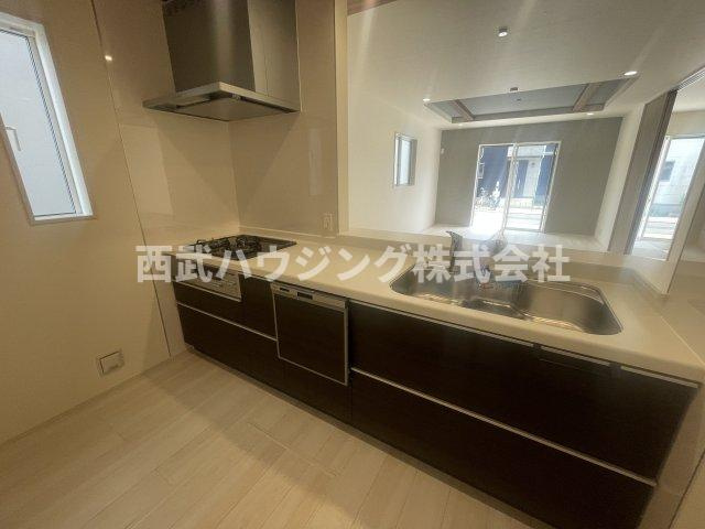 【仲介手数料無料】所沢市東狭山ケ丘全７棟４号棟　所沢市の新築なら西武ハウジングのキッチン