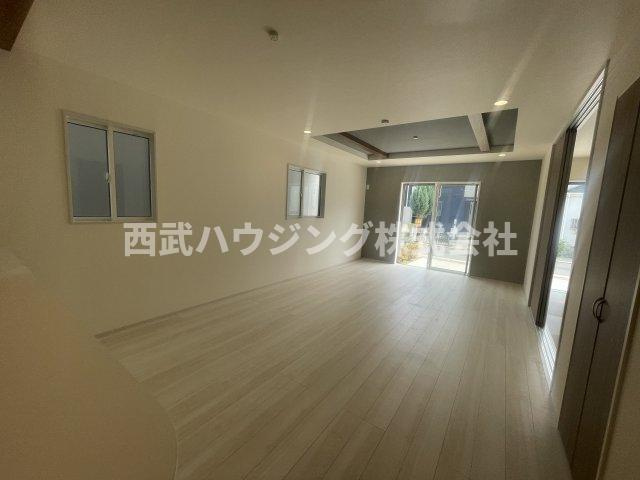 【仲介手数料無料】所沢市東狭山ケ丘全７棟４号棟　所沢市の新築なら西武ハウジングの居間・リビング