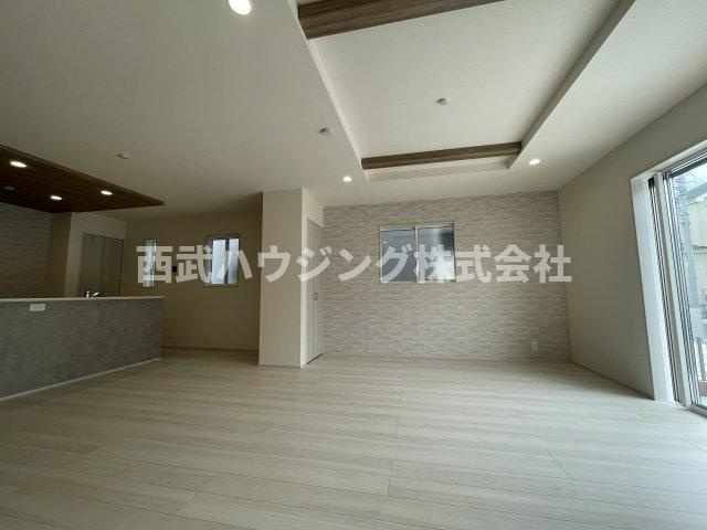 【仲介手数料無料】所沢市東狭山ケ丘全７棟５号棟　所沢市の新築なら西武ハウジングの居間・リビング