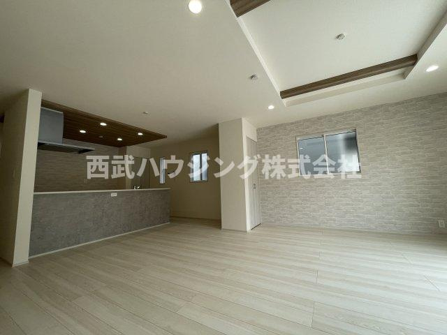【仲介手数料無料】所沢市東狭山ケ丘全７棟５号棟　所沢市の新築なら西武ハウジングの居間・リビング
