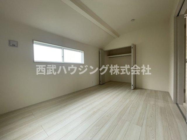 【仲介手数料無料】所沢市東狭山ケ丘全７棟５号棟　所沢市の新築なら西武ハウジングの洋室