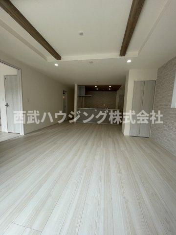 【仲介手数料無料】所沢市東狭山ケ丘全７棟５号棟　所沢市の新築なら西武ハウジングの居間・リビング