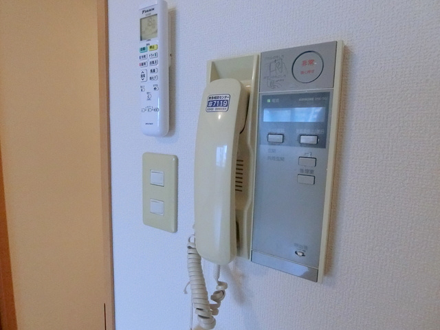 ＭＡＹＴ　ＳＱＵＡＲＥのセキュリティ|★オートロック付きインターホン★