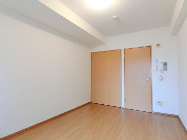 ＭＡＹＴ　ＳＱＵＡＲＥの洋室|★凹凸も少なくレイアウトしやすいお部屋です★