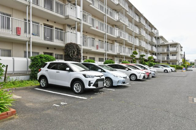 シティプラザせんげん台弐番館の駐車場| ■NEXTplusは購入時はもちろん、購入後も無理のないご計画で検討いただけますようサポート致します。
気になる事、不安な事などございましたら、是非お気軽にご相談下さいませ。