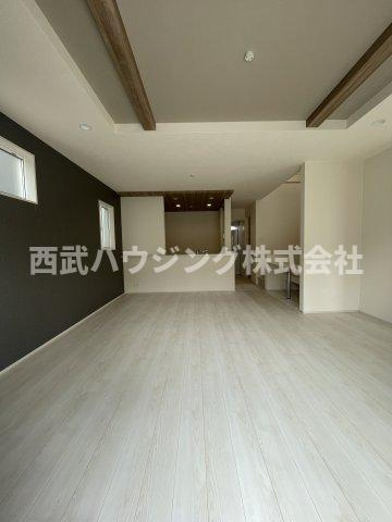 【仲介手数料無料】所沢市東狭山ケ丘全７棟６号棟　所沢市の新築なら西武ハウジングの居間・リビング