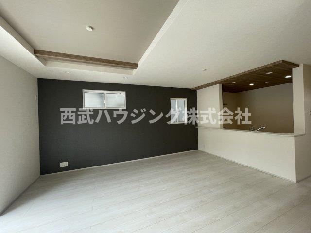 【仲介手数料無料】所沢市東狭山ケ丘全７棟６号棟　所沢市の新築なら西武ハウジングの居間・リビング