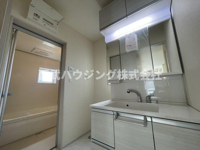 【仲介手数料無料】所沢市東狭山ケ丘全７棟６号棟　所沢市の新築なら西武ハウジングの独立洗面台
