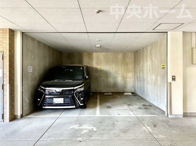 ノヴェル南砂の駐車場|【敷地内駐車場】最新の空き状況や費用などの詳細は担当スタッフまでお問い合わせください。