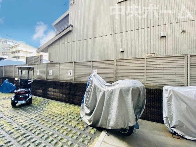 ノヴェル南砂の駐車場|【バイク置場】最新の空き状況や費用などの詳細は担当スタッフまでお問い合わせください。