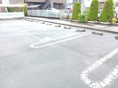 【駐車場】 | ベンファーター | カースペースがあります