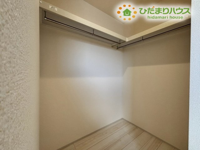 深谷市稲荷町北　第3　新築一戸建て　リーブルガーデン　01の収納