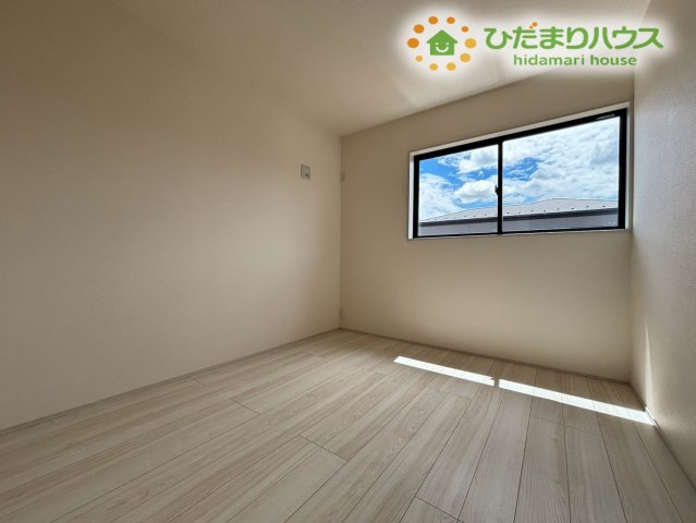 深谷市稲荷町北　第3　新築一戸建て　リーブルガーデン　01の子供部屋