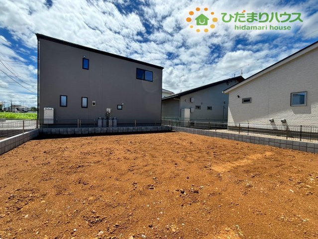 深谷市稲荷町北　第3　新築一戸建て　リーブルガーデン　01の庭