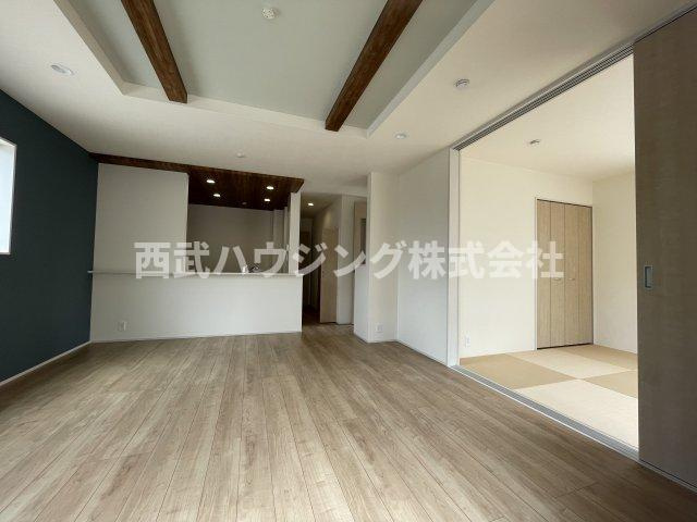 【仲介手数料無料】所沢市東狭山ケ丘全７棟７号棟　所沢市の新築なら西武ハウジングの居間・リビング