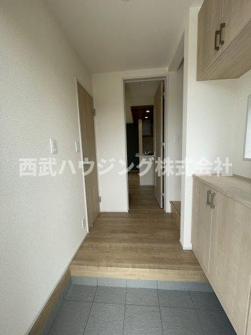 【仲介手数料無料】所沢市東狭山ケ丘全７棟７号棟　所沢市の新築なら西武ハウジングの玄関