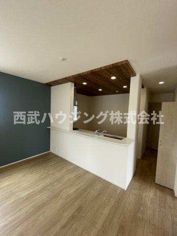【仲介手数料無料】所沢市東狭山ケ丘全７棟７号棟　所沢市の新築なら西武ハウジングの居間・リビング