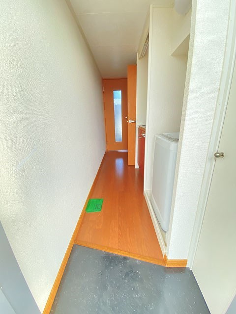 レオパレスクレベールの玄関