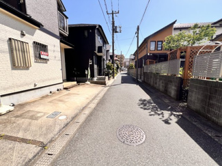 【前面道路含む現地写真】