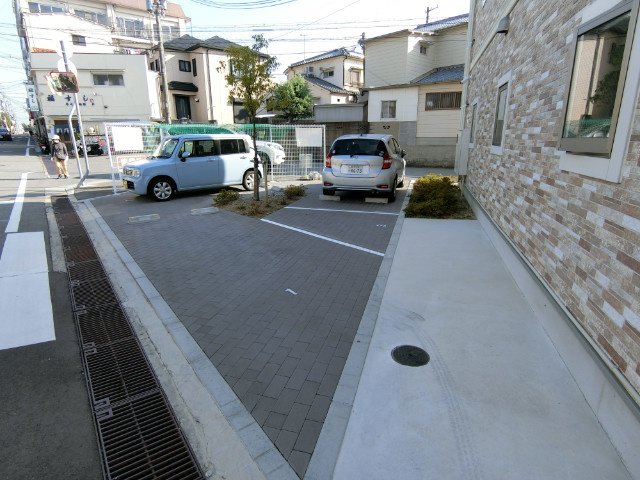 グルーブ五色山の駐車場