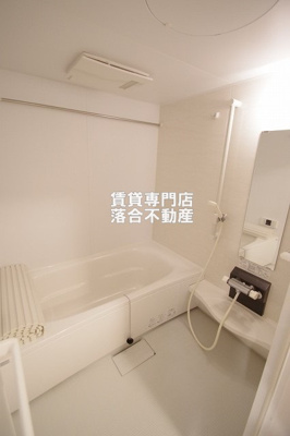 【浴室】 | ダイヤモンドムーン | 大きな一坪風呂♪浴室乾燥機付き