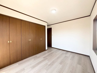 【洋室】 | 高槻市淀の原町　中古戸建